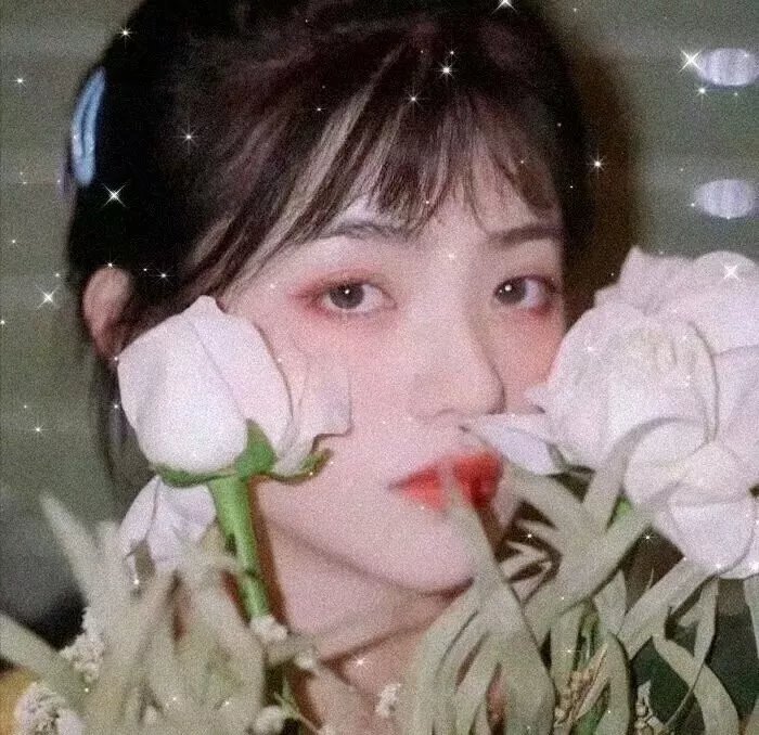 透视特写封面